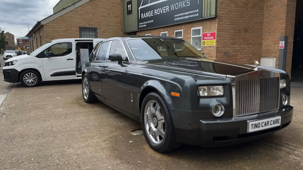 洗車 クルマ ロールス・ロイス