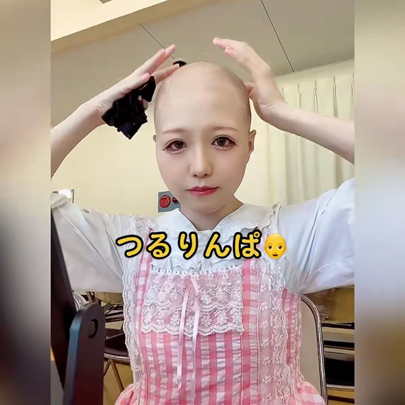 ぴっぴさんのメイク中