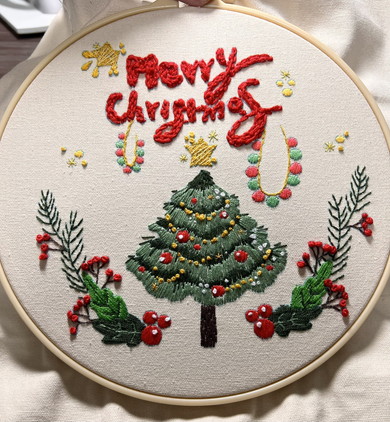 刺しゅうキットの途中