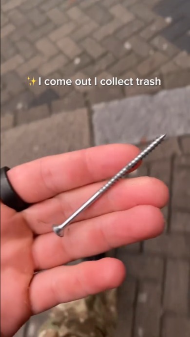 落ちてるごみで作品制作