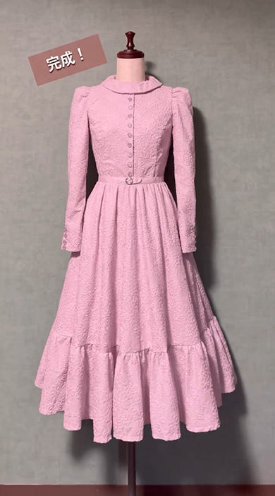 春らしくて華やかなワンピースの完成です