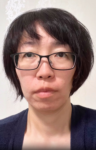 母にメイクを止められていたというカナエさん