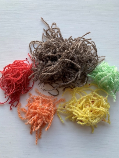 余った毛糸で針山