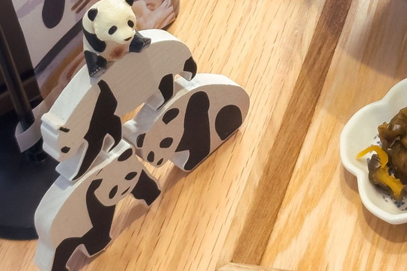 料理とトレーの写真