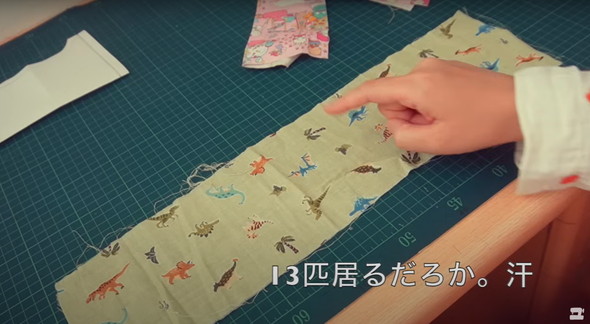 はぎれ山から24個のバッグを作る