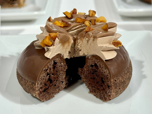  ミスタードーナツ ピエールマルコリーニ ミスド チョコ バレンタイン 期間限定 コラボ