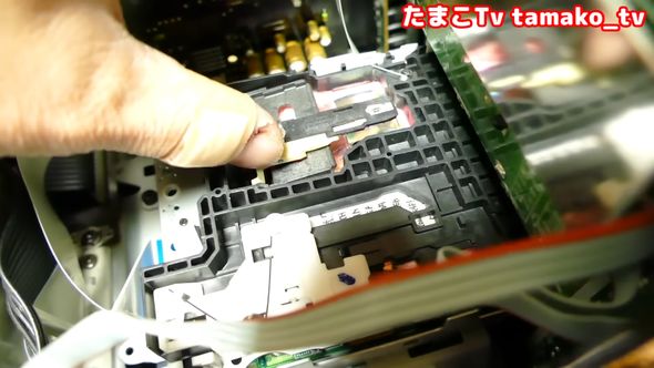 私物のMDを入れて動作確認