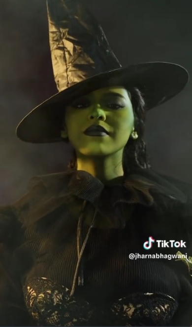 エルファバのコスプレ