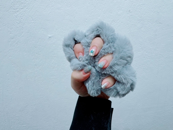 メリケンサックのぬいぐるみ