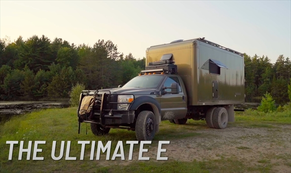 BOXトラックを冒険用車両に改造