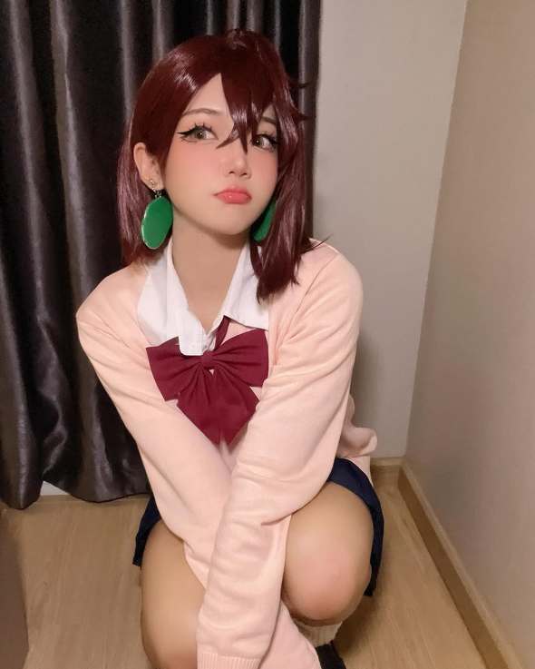 『ダンダダン』綾瀬桃のコスプレ