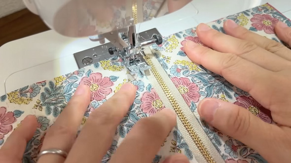 はぎれ 16センチファスナー 台形 ボックス ポーチ 作り方