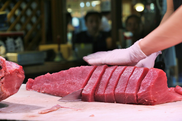 寿司店の解体ショー