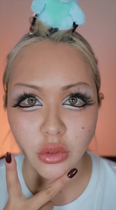 平成を生き抜いた30代ママがギャルメイクを再現！