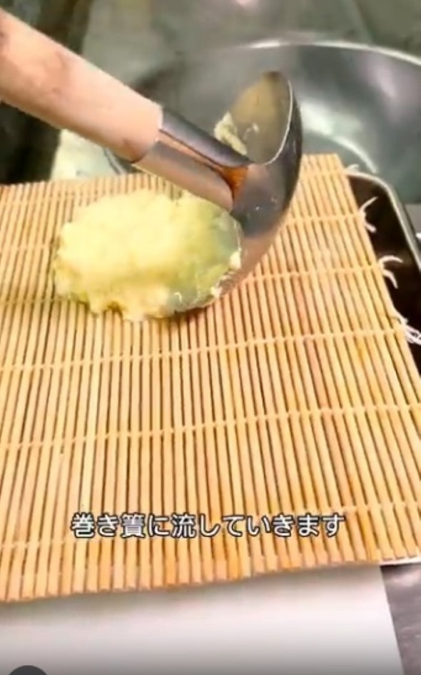 巻きすと卵のタネ