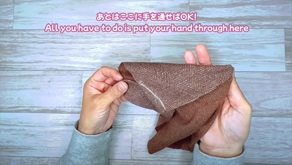 ダイソーのひざ掛けをあっという間にリメイク