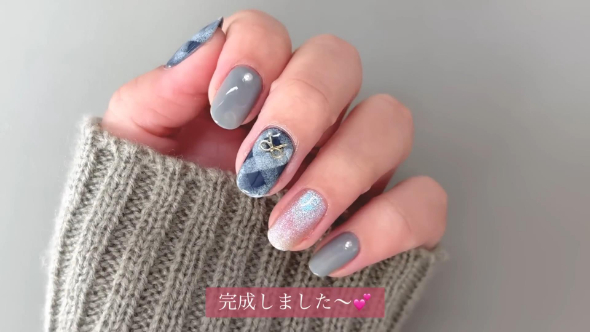 ふわふわなチェックネイル