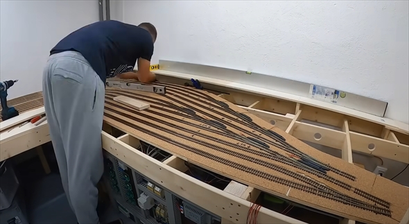 3年越えの大作鉄道模型