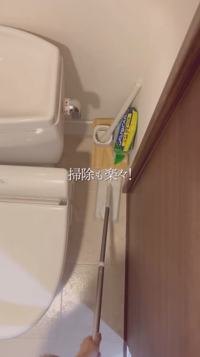 狭い場所に小さな棚