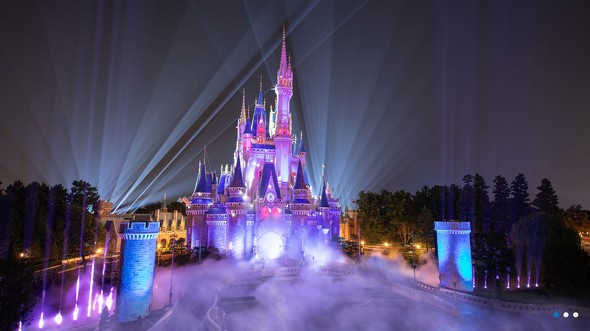 東京ディズニーランド Mrs. GREEN APPLEが東京ディズニーランド（R）にサプライズ登場