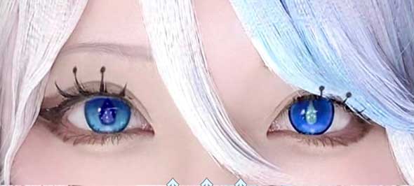 現在のアイメイクの写真