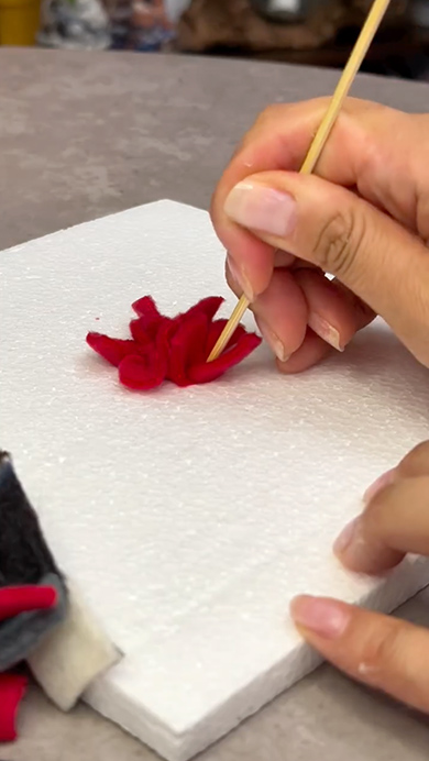 フリースのハギレで作ったファイバーアート