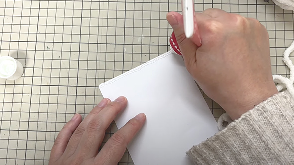 100均のもこもこ毛糸で作るミニチュアラグ