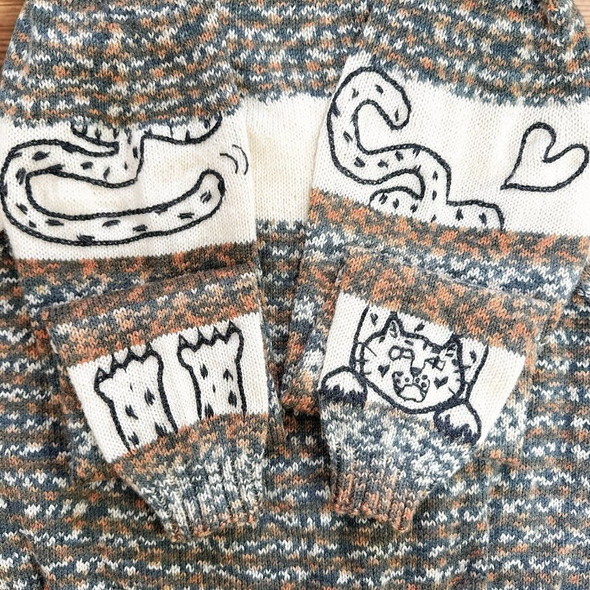 レオパード柄の手編みのセーター