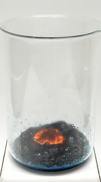 マグマのような盛り上がり