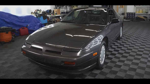 クルマ 洗車 日産自動車