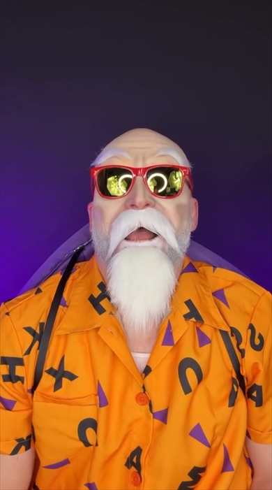 亀仙人のコスプレ動画