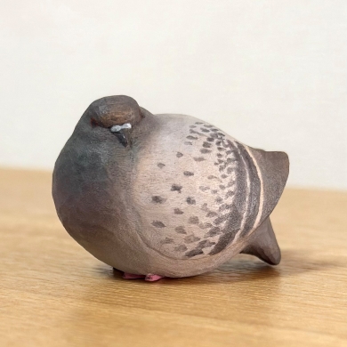 木彫りの鳩