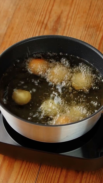 余った餅でドーナツを作る方法