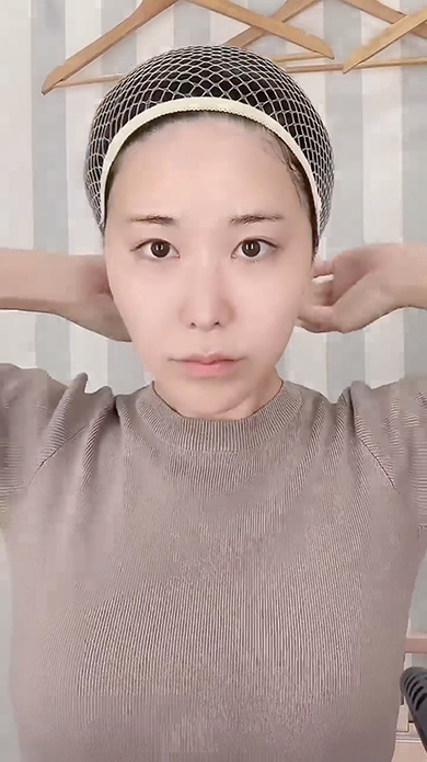 コスプレメイクで鷹嶺ルイさんに変身