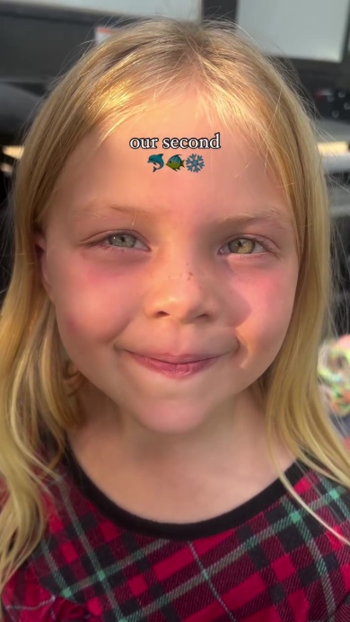 2人目は水色と黄色