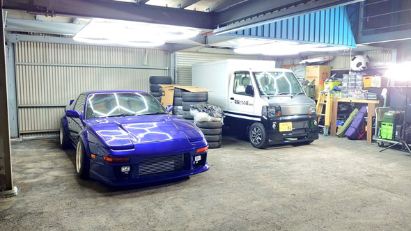 ガレージハウス