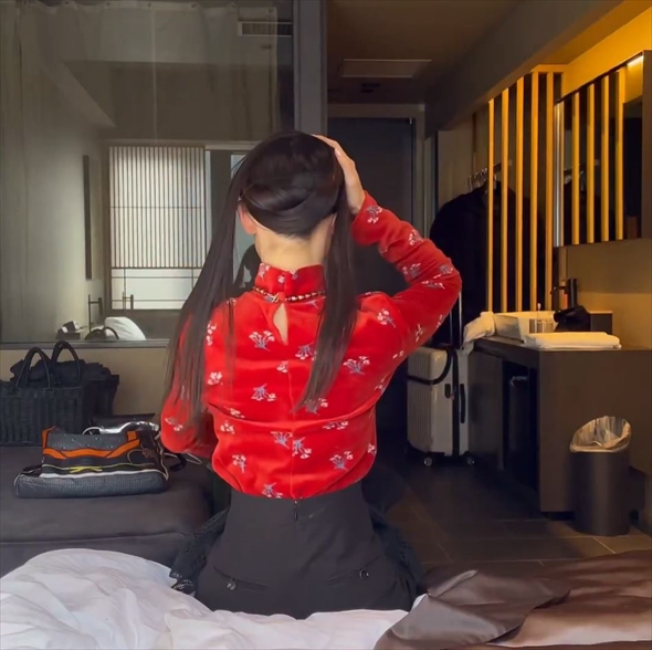 髪が長い人の帽子のかぶり方