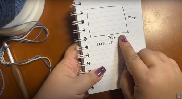 カーディガンを編む