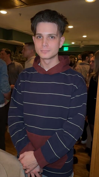 卒アルの高校生たち→10年後の同窓会で立派な姿に！