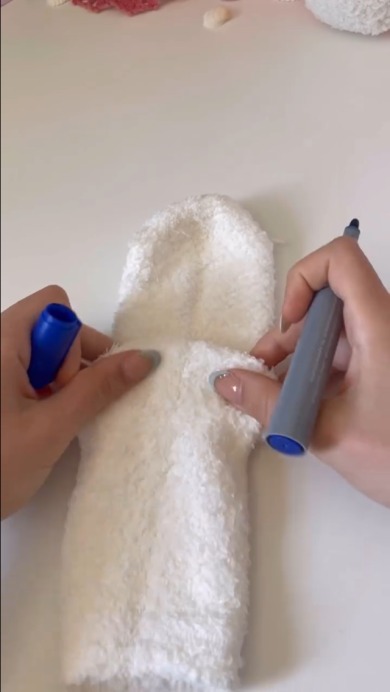 靴下でマイメロディ