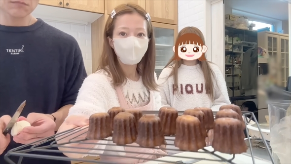 正月料理を作る辻希美と杉浦太陽