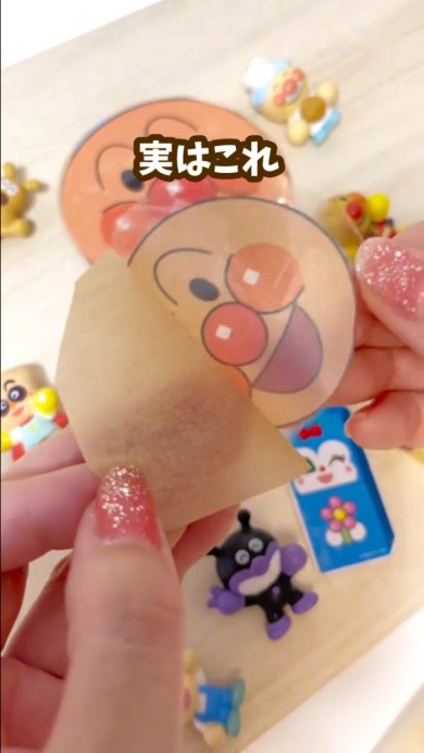 空き箱を使って…