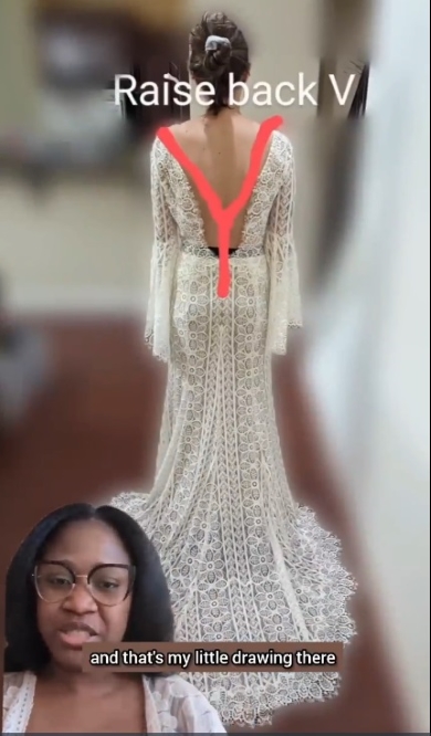 お直し前のウェディングドレス