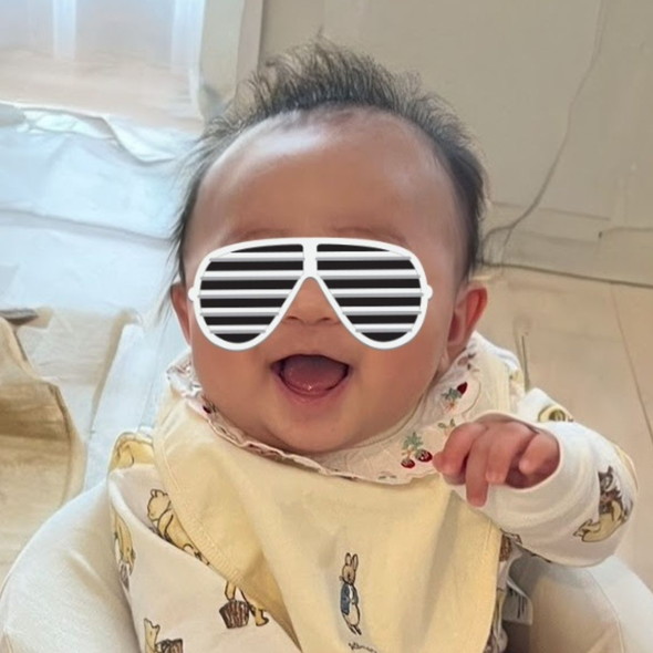 笑顔の赤ちゃん