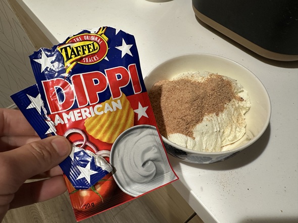 フィンランドで販売されているディップソース用の粉