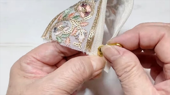 100均リボンで作るポーチ