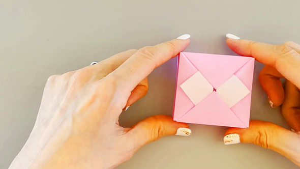 プチギフトにぴったりなフタつき小箱の作り方