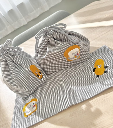 『パンどろぼう』アップリケつきランチセット