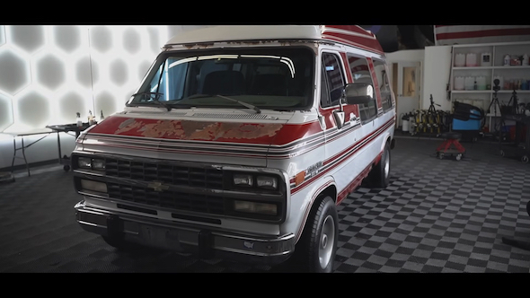 洗車 海外 バン クルマ