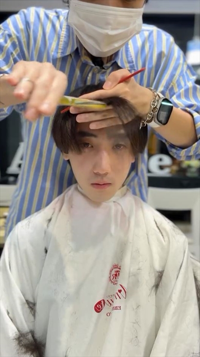 北海道から上京した男子が親の薦めで来た美容院で大変身